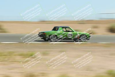 media/Jun-01-2025-CalClub SCCA (Sun) [[eae223c5dd]]/Group 6/Qualifying/